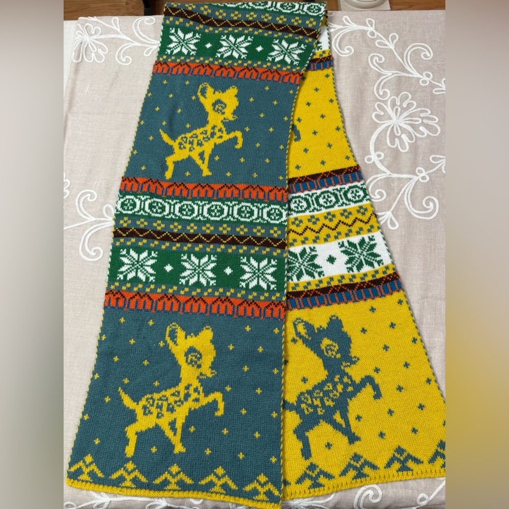 Colorful Patterned Knit Scarf